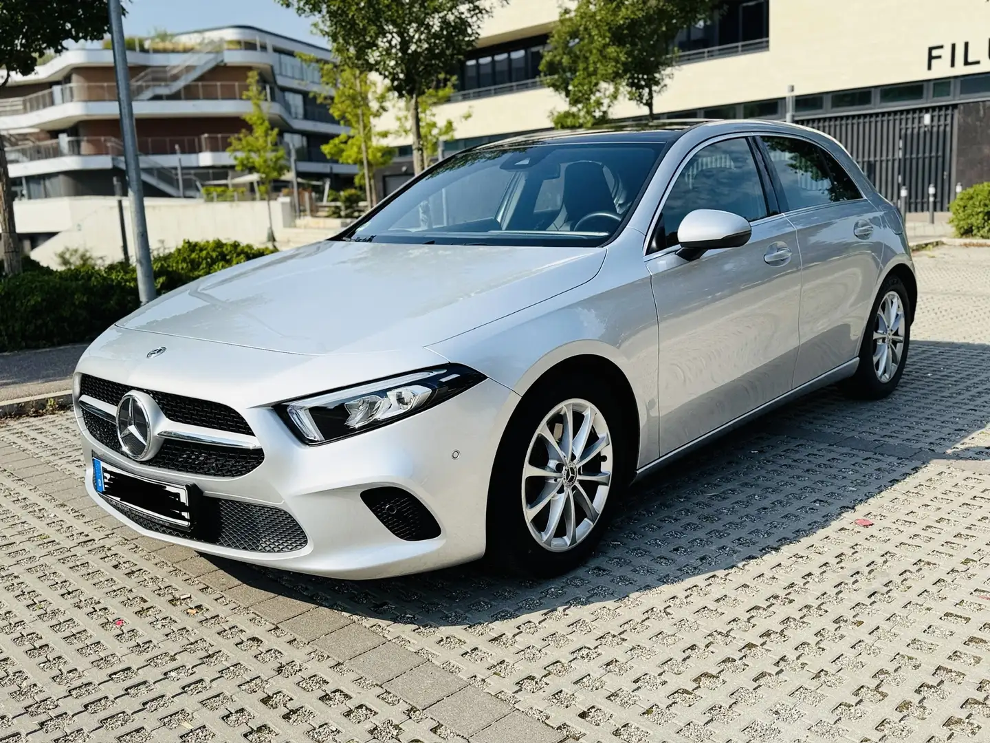 Mercedes-Benz A 200 A 200 (177.087) Silber - 1