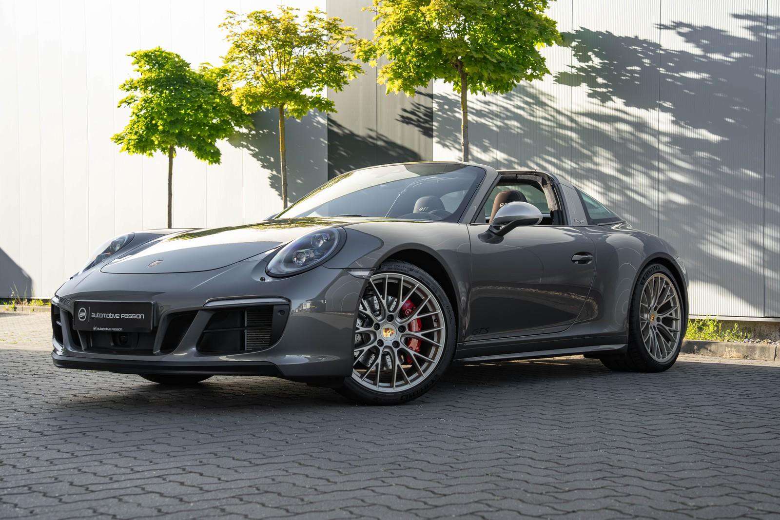 Porsche 991