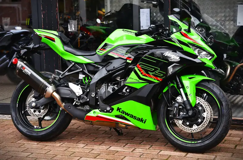 Kawasaki Ninja ZX-4RR