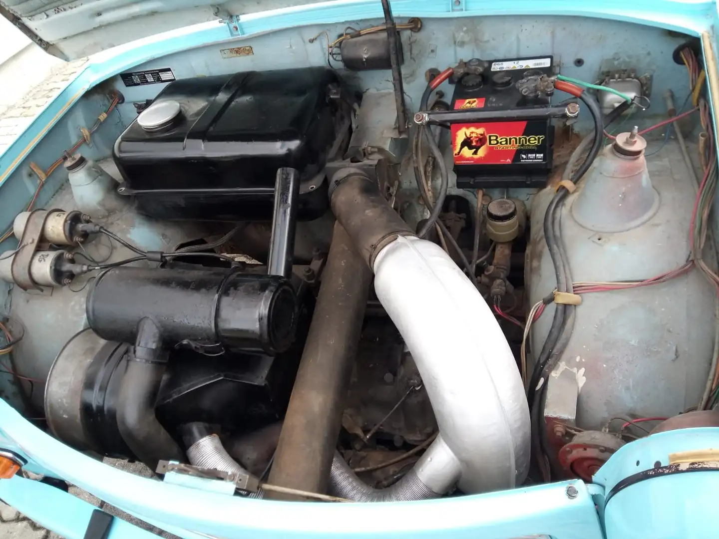 Trabant P601 Cabrio Plateado - 2