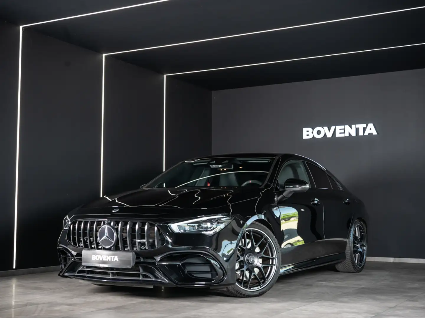 Mercedes-Benz AMG CLA 45 4Matic *PANO*BURMESTER*MULTIBEAM* Noir - 1