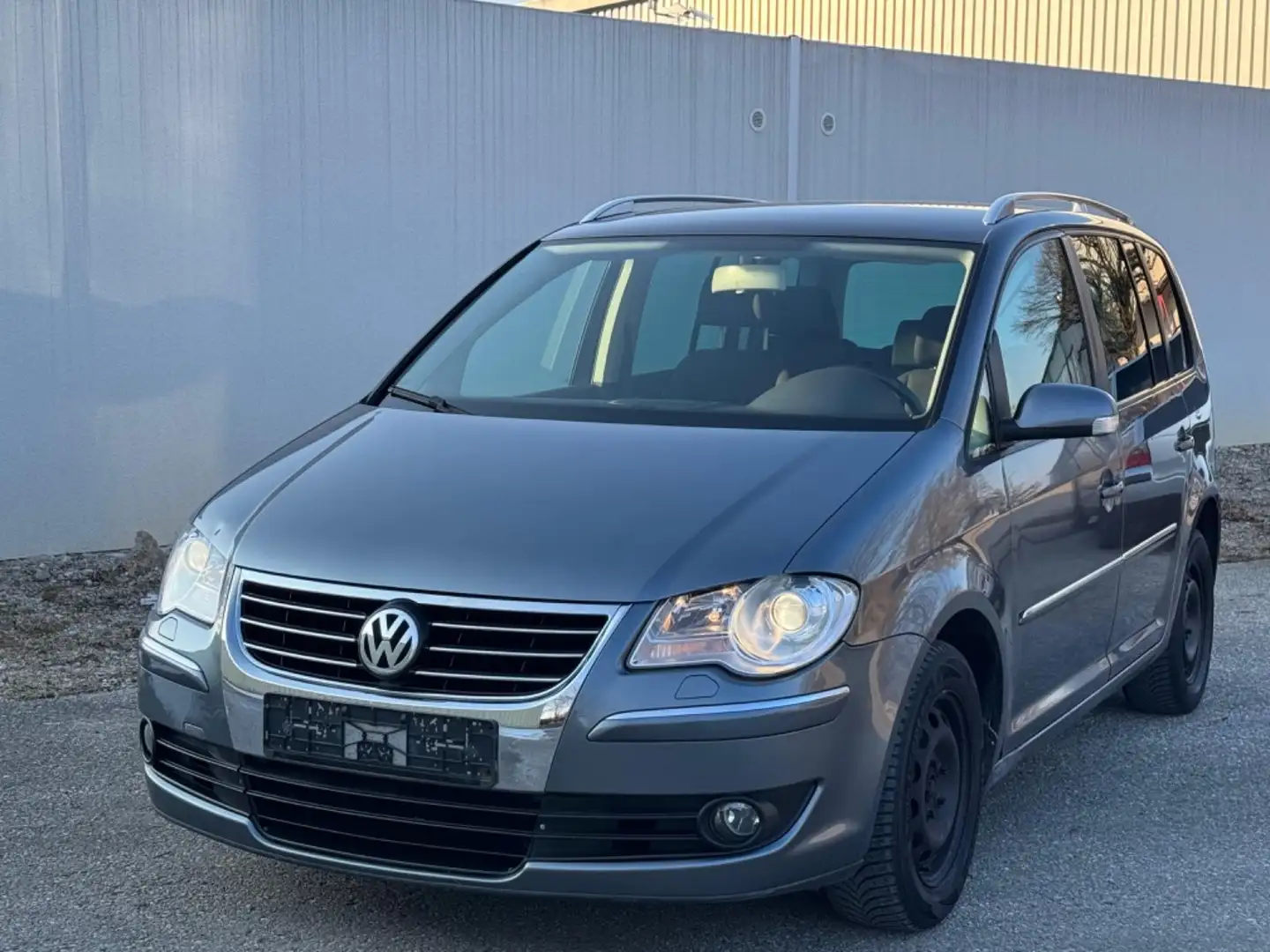 Volkswagen Touran 1.9 TDI FACELIFT Highline KEIN TÜV Grau - 2
