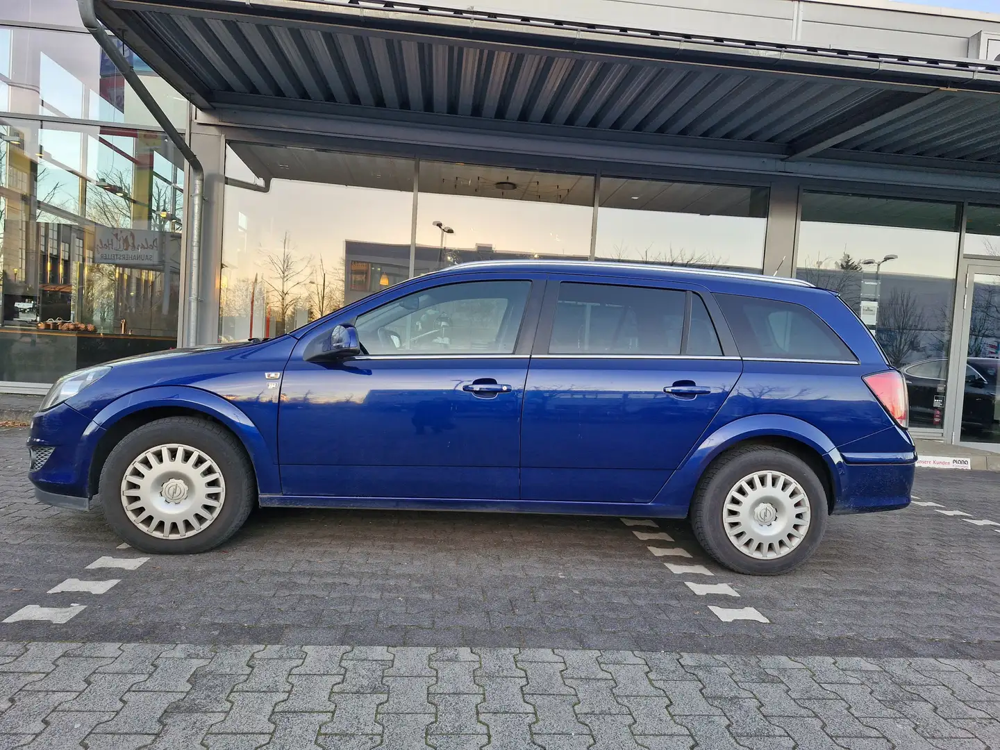 Opel Astra Astra 1.7 CDTI Edition Plus Azul - 2