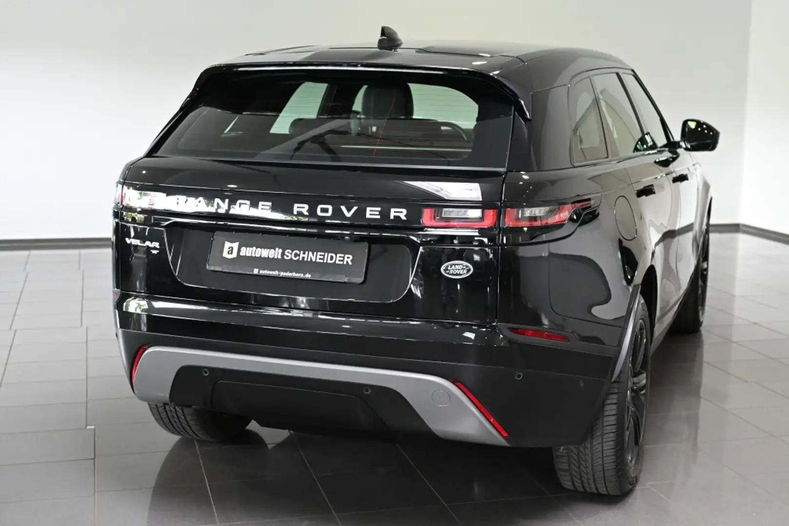 Land Rover Range Rover Velar D200 SE Kamera 360 ACC TFT 20 Schwarz - 2