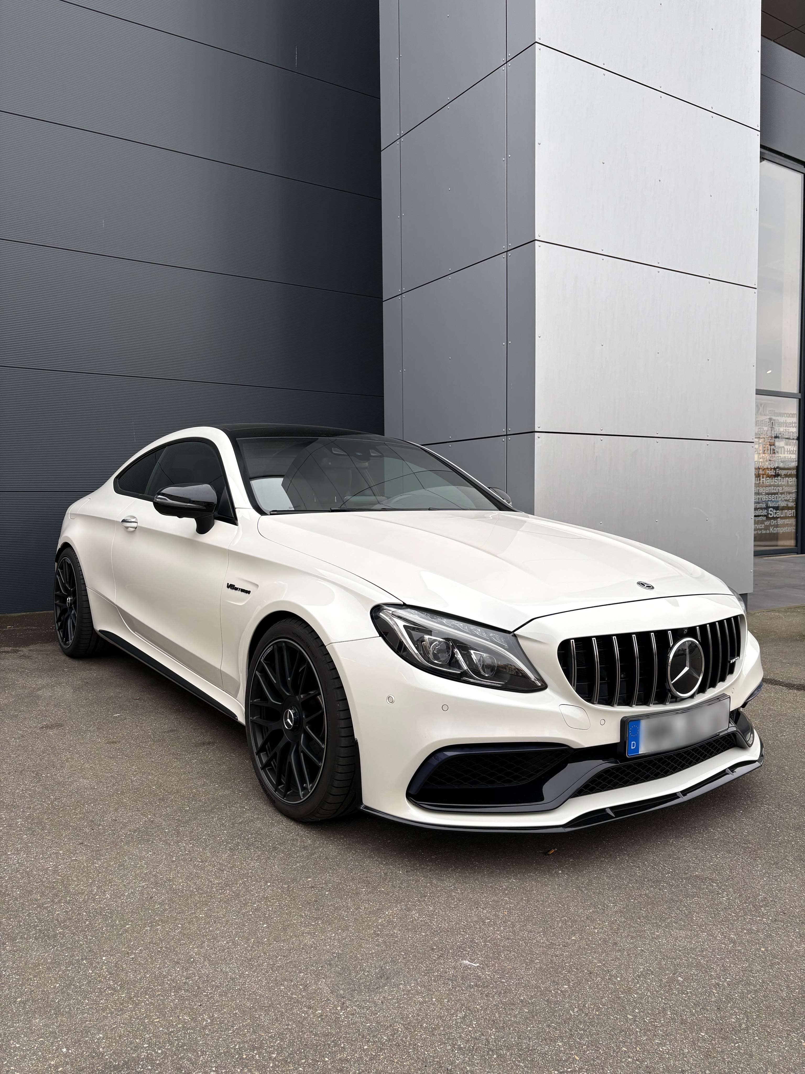 Second hand Mercedes Benz C-Class 63 AMG