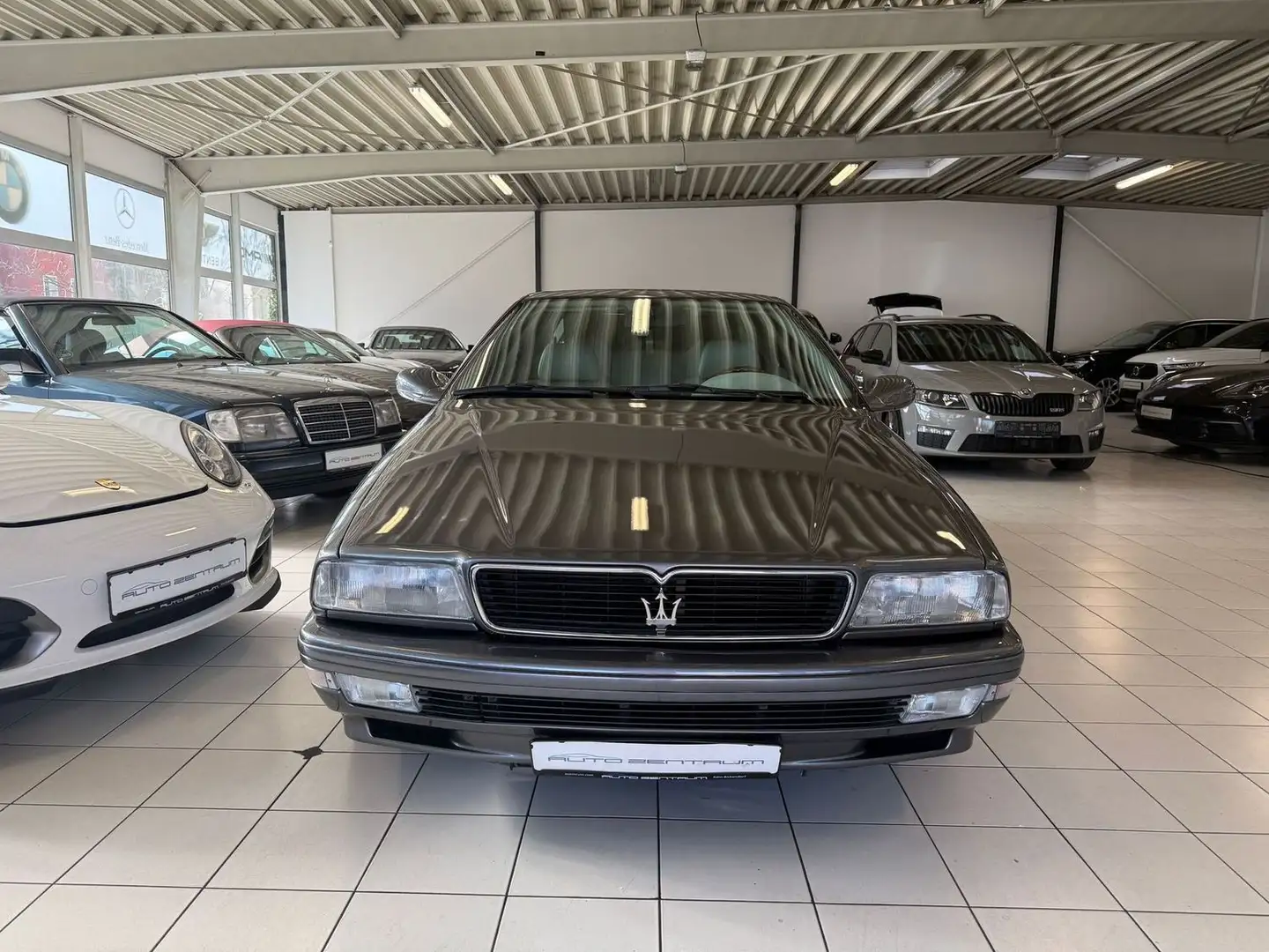 Maserati Quattroporte V8 Evoluzione WINTERPREIS !! Gris - 2