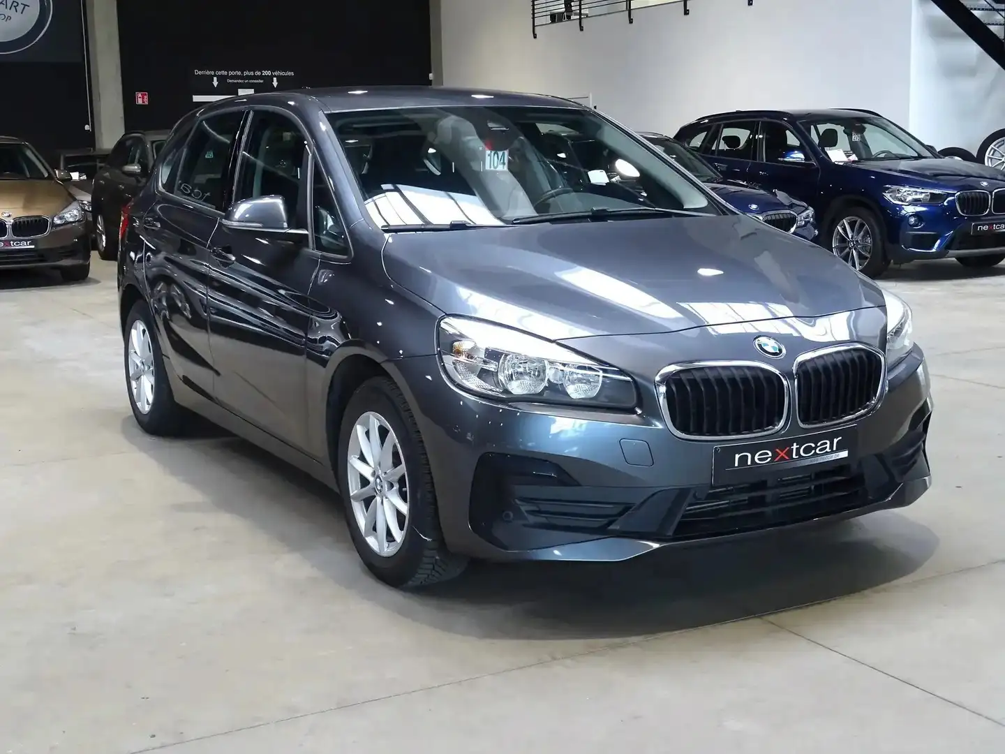 BMW 216 d Active Tourer **FACELIFT-NAVI-PDC AV&AR** Gris - 2