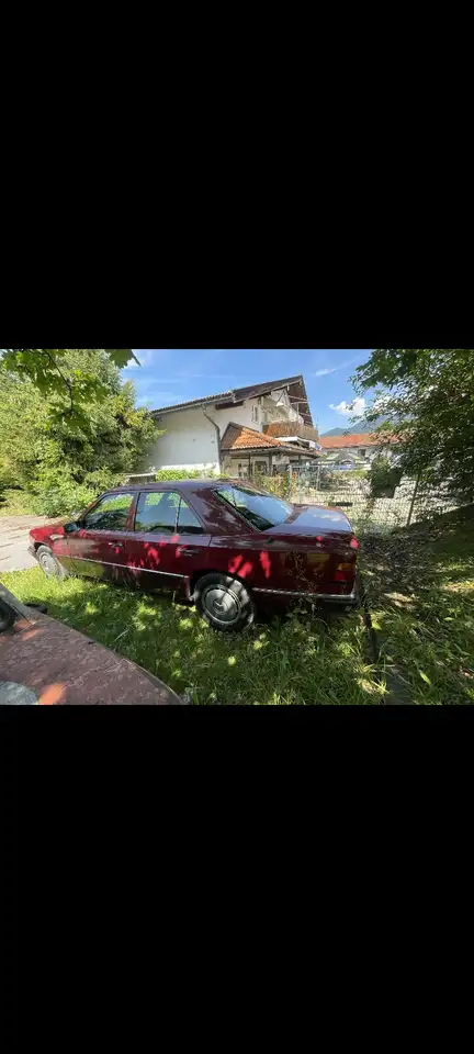Mercedes-Benz E 200, foto 2