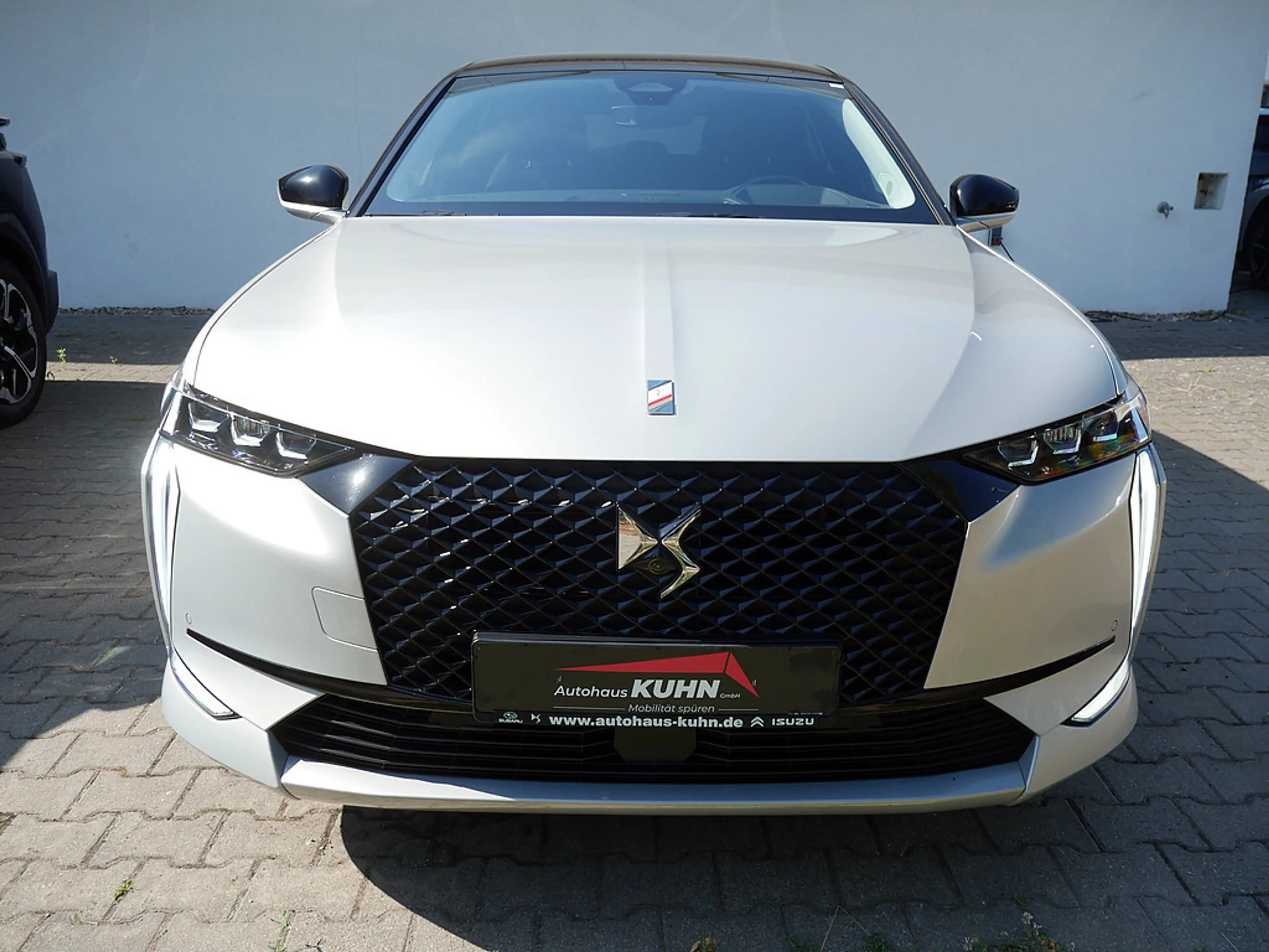 DS Automobiles DS 4 E-TENSE 225 Performance Line + ACC LED — photo 6
