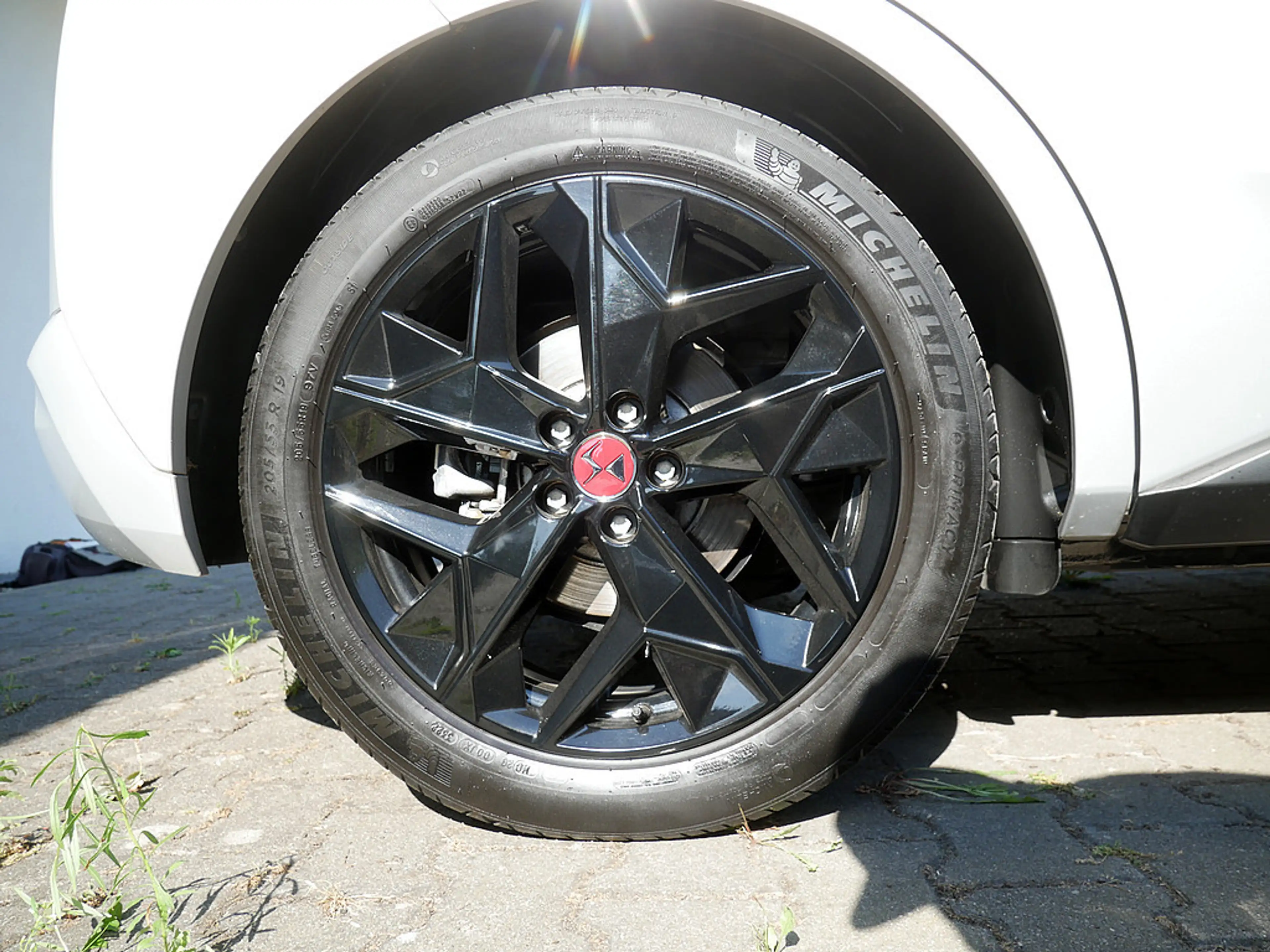 DS Automobiles DS 4 E-TENSE 225 Performance Line + ACC LED — photo 8