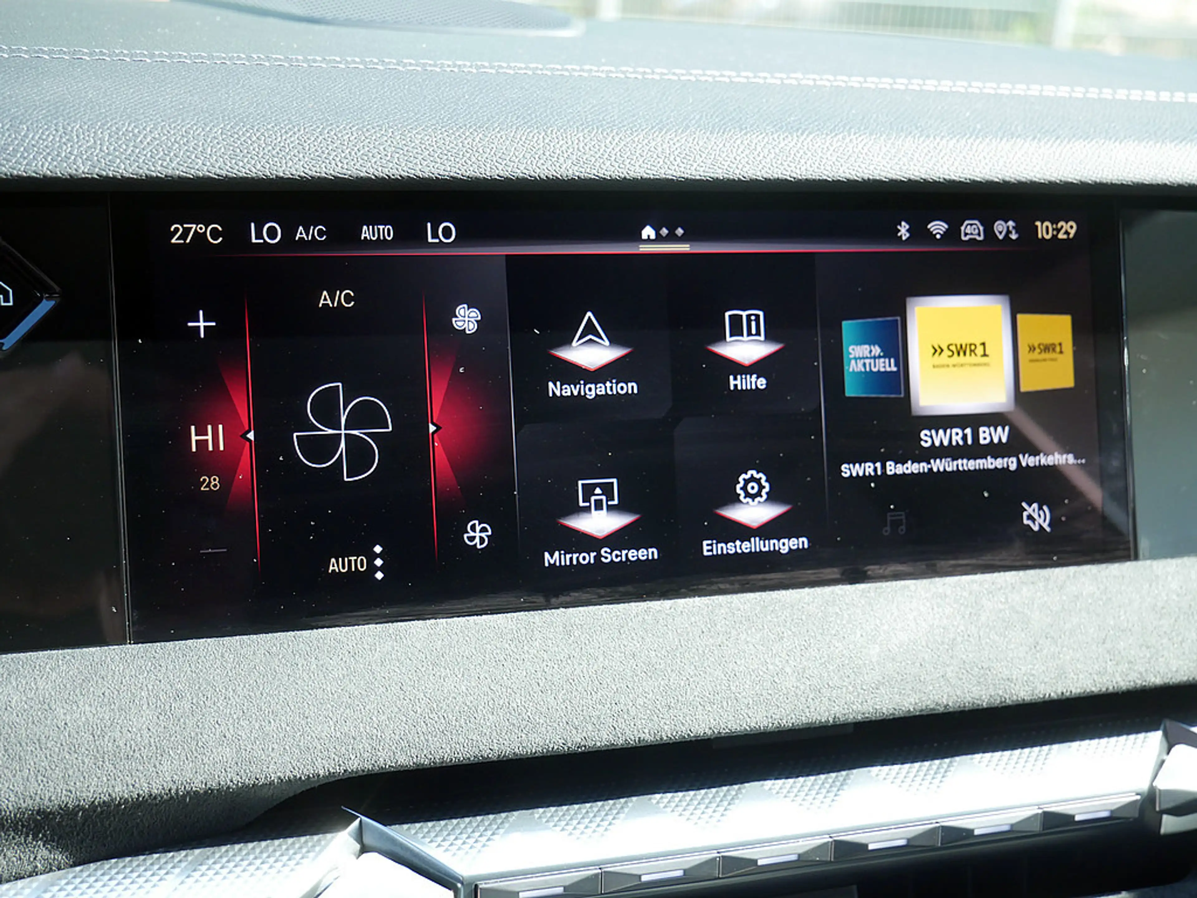 DS Automobiles DS 4 E-TENSE 225 Performance Line + ACC LED — photo 14