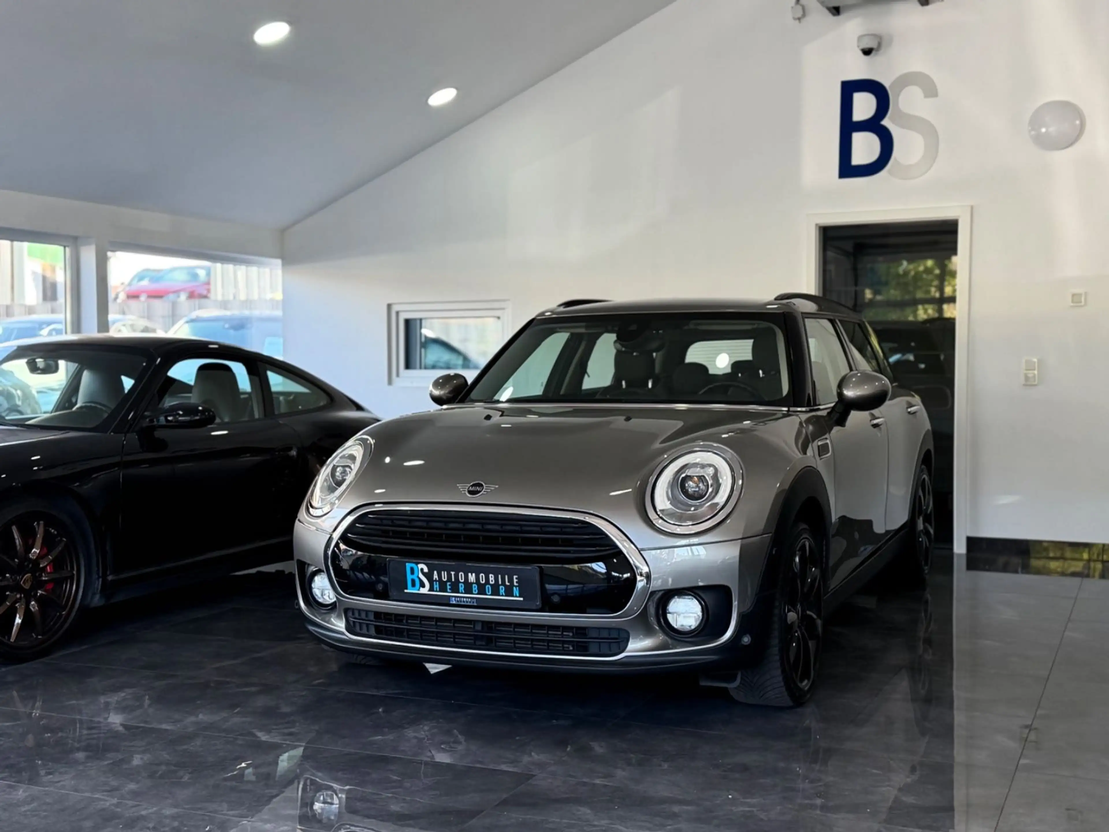 MINI Cooper D Clubman /HUD/Kamera/CarPlay/LED/Shz. — photo 2