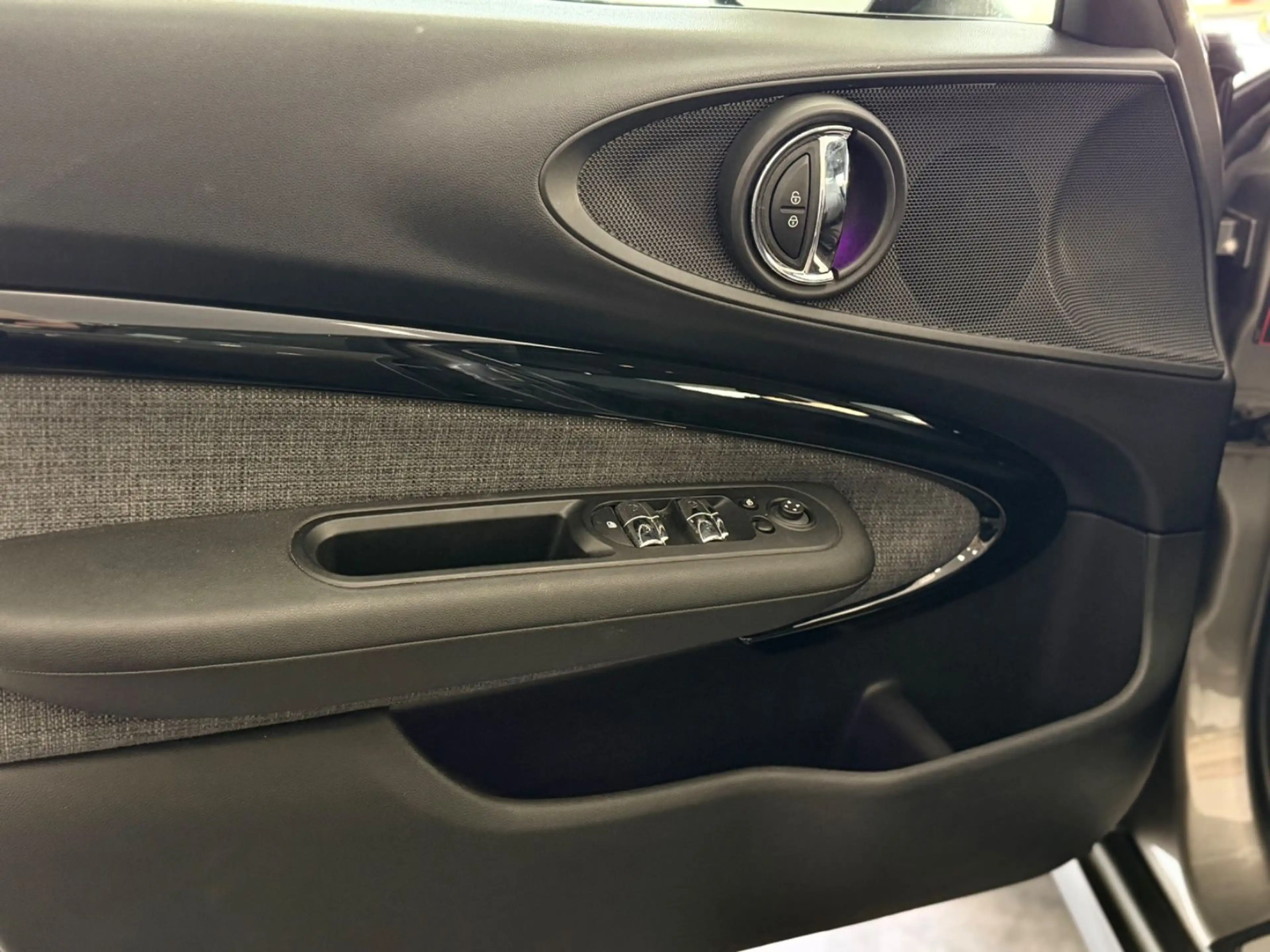 MINI Cooper D Clubman /HUD/Kamera/CarPlay/LED/Shz. — photo 11