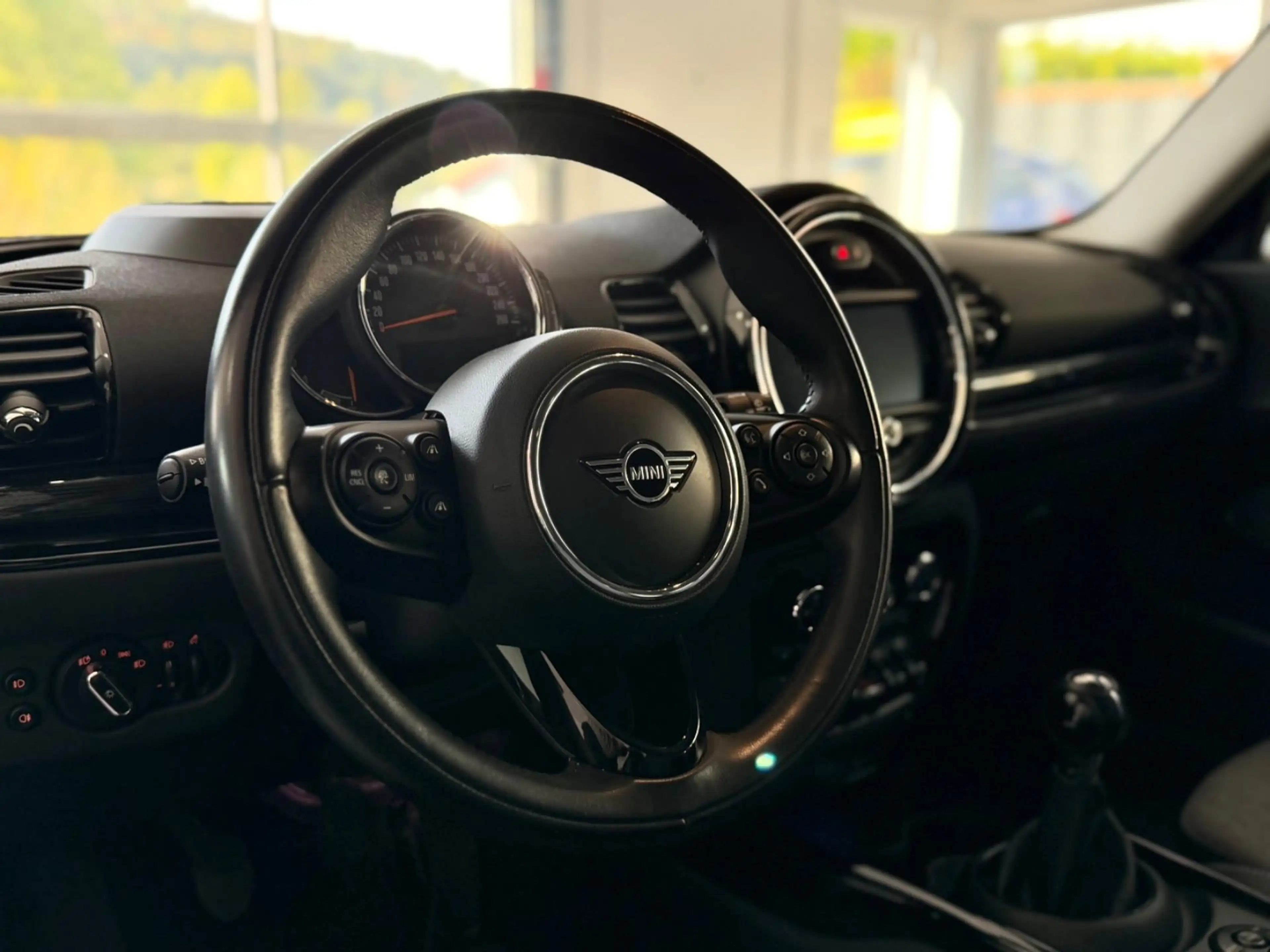 MINI Cooper D Clubman /HUD/Kamera/CarPlay/LED/Shz. — photo 13