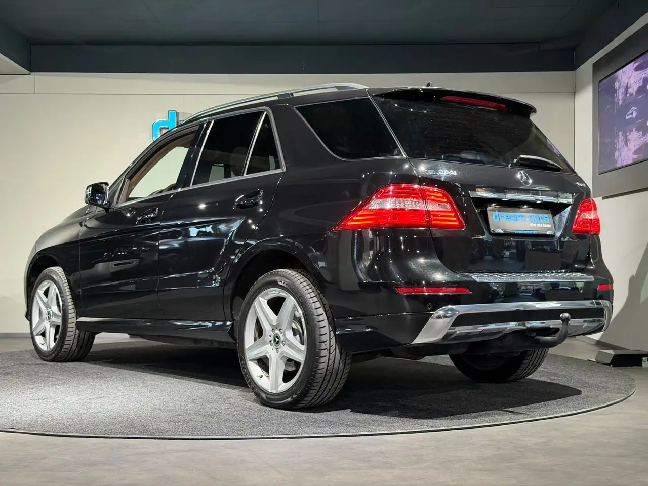 Mercedes-Benz ML 350 CDI DPF 4MATIC / AMG LINE / Ambiente Licht / Sitz Bild 11