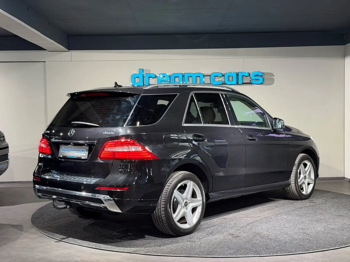 Mercedes-Benz ML 350 CDI DPF 4MATIC / AMG LINE / Ambiente Licht / Sitz Schwarz - 2