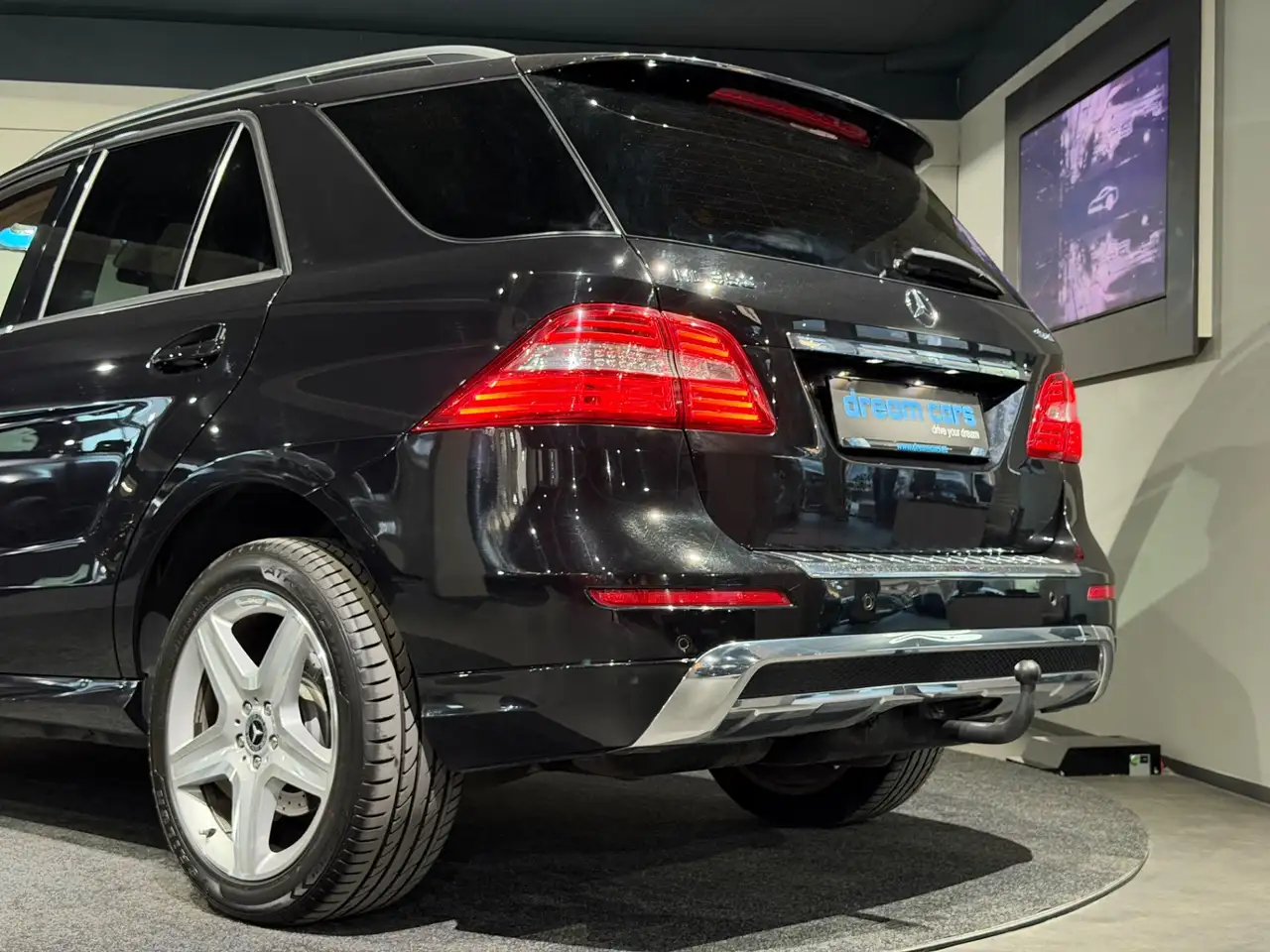 Mercedes-Benz ML 350 CDI DPF 4MATIC / AMG LINE / Ambiente Licht / Sitz Bild 7