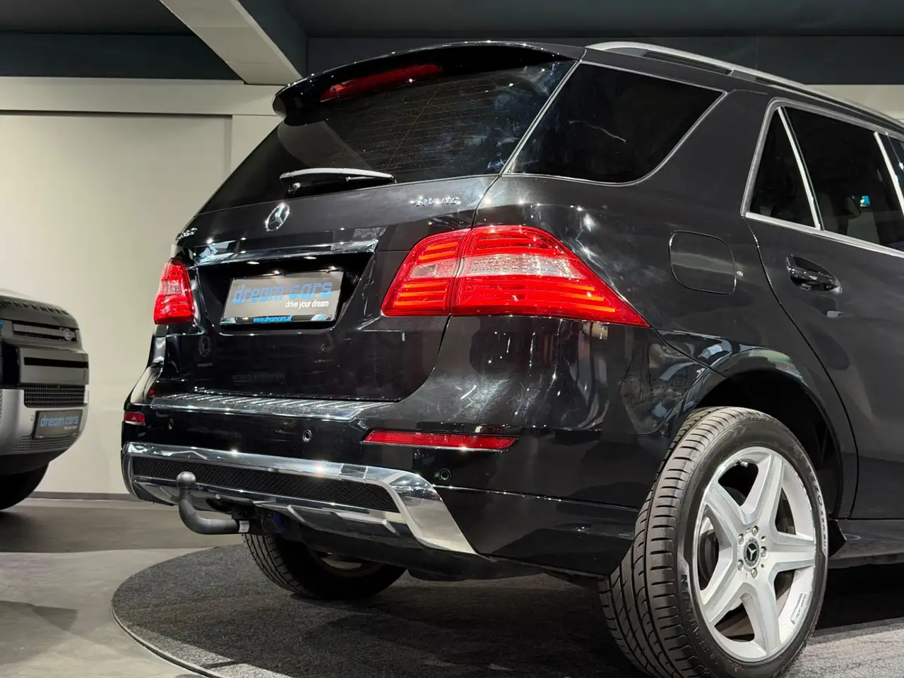 Mercedes-Benz ML 350 CDI DPF 4MATIC / AMG LINE / Ambiente Licht / Sitz Bild 6