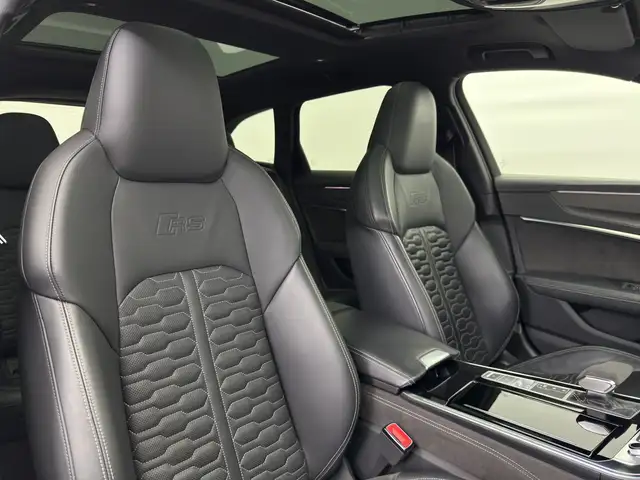 Audi RS6 view 15