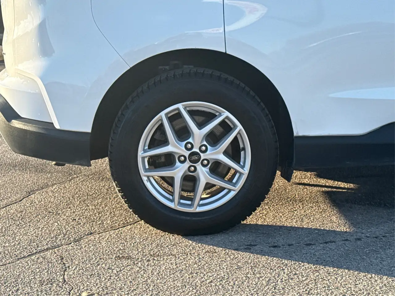 Ford Edge снимка Ford Edge