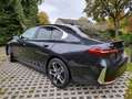 BMW i5 eDrive 40 - 360° Kamera, HUD, Panoramadach Grijs - thumbnail 15