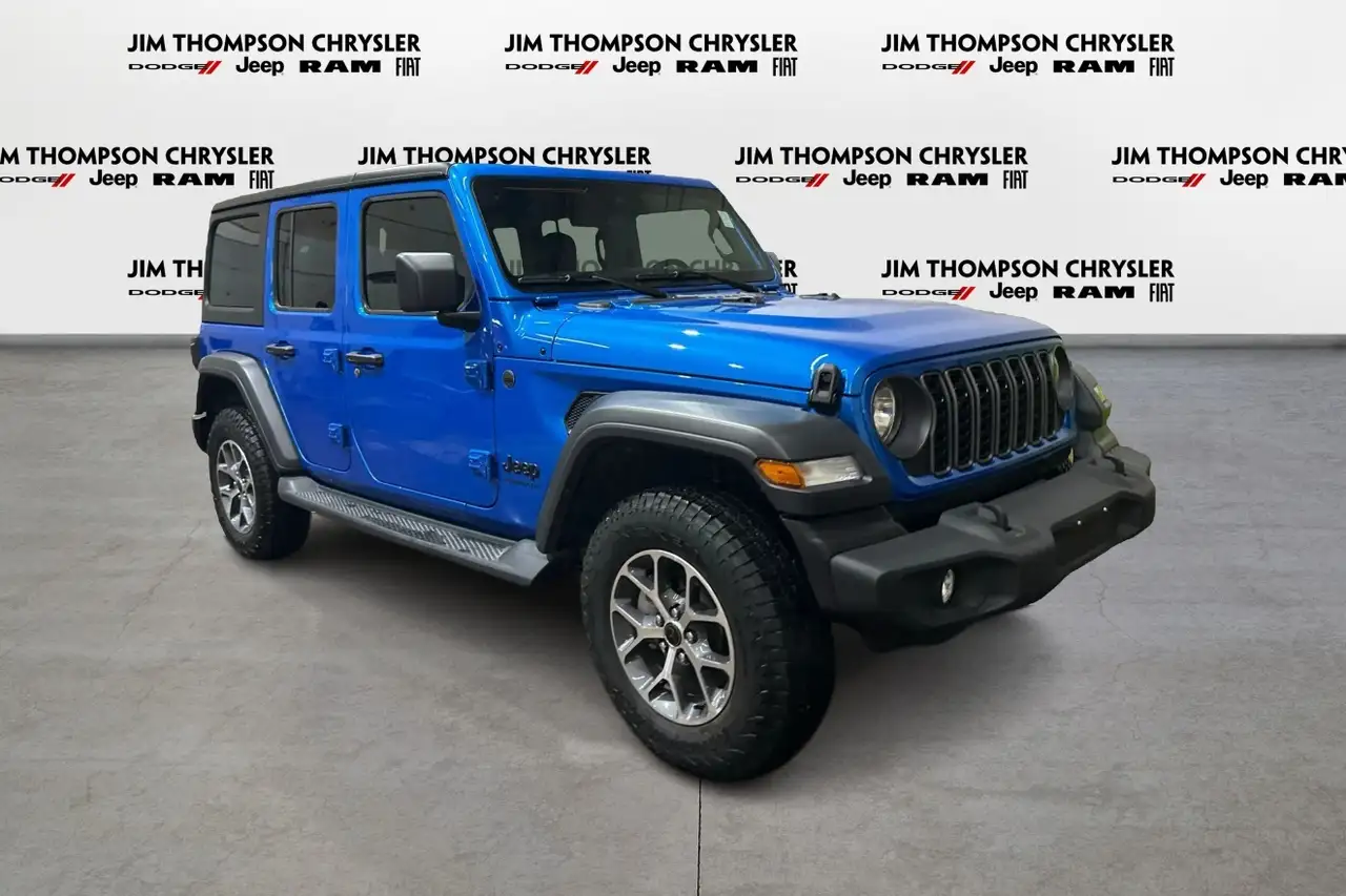 Jeep Wrangler снимка Jeep Wrangler