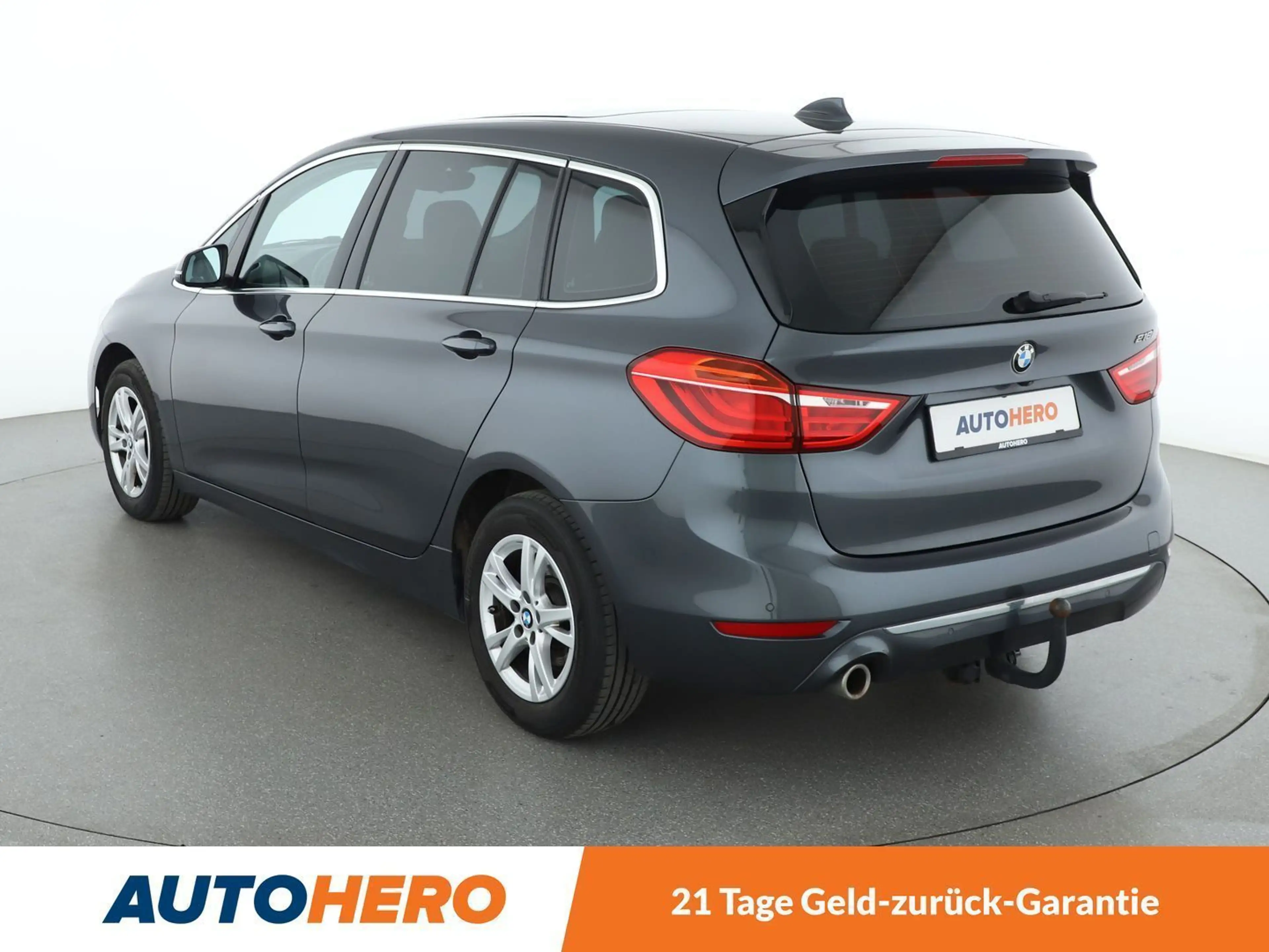 BMW 218 218i Gran Tourer Luxury Line Aut.*NAVI*CAM*PDC* — photo 4