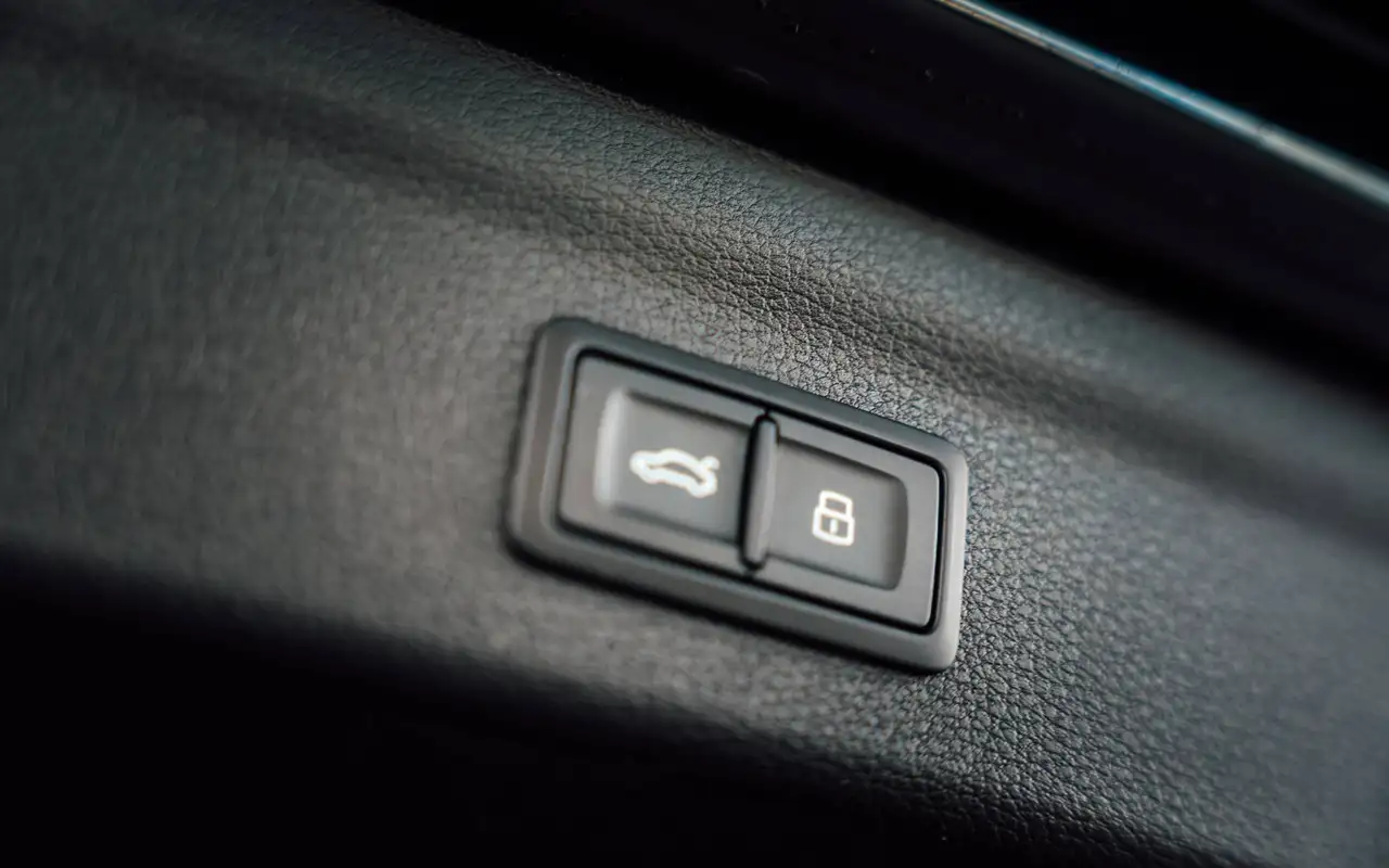 Audi Q3 35 TFSI S-Tronic Advanced Incl. Cuir Sièges élect., миниатюра 8