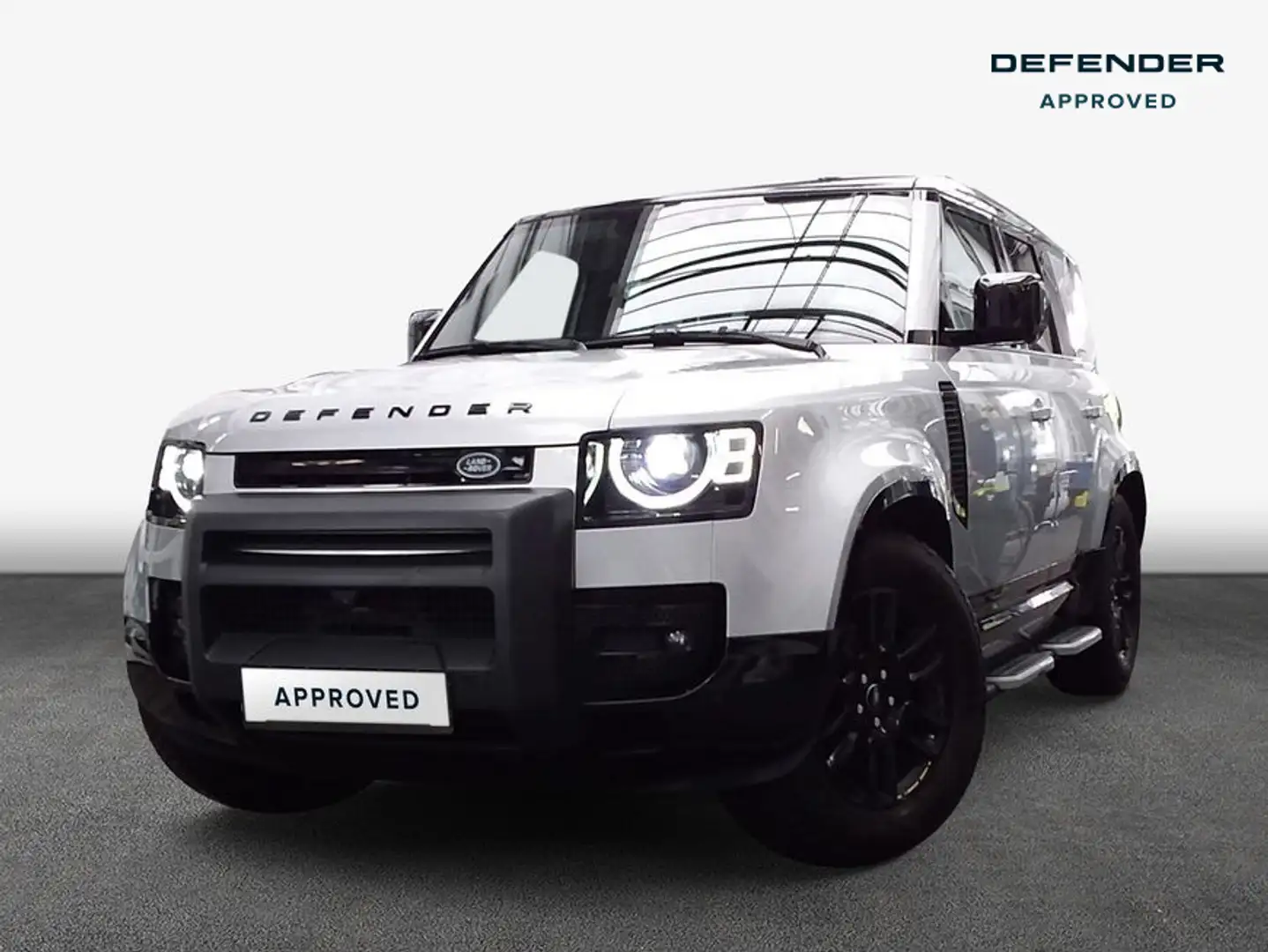 Land Rover Defender 110 D250 X-Dynamic HSE Silber - 1