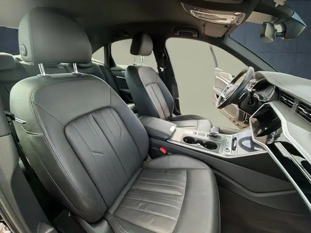 Audi A6 view 19