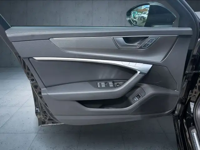 Audi A6 view 21