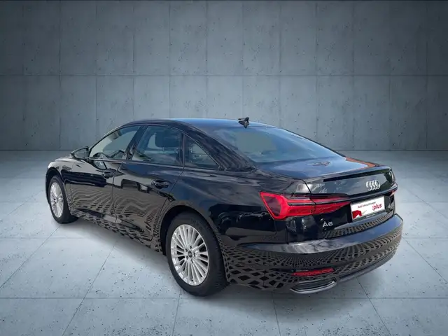 Audi A6 view 3