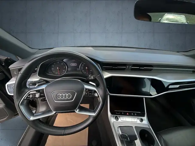 Audi A6 view 24