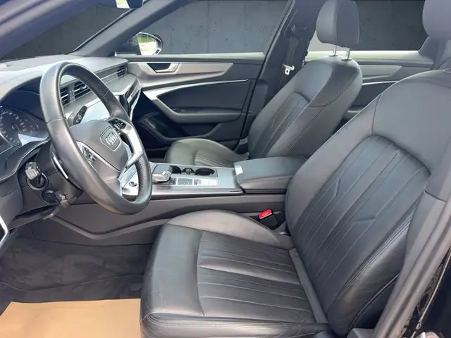Audi A6 view 9