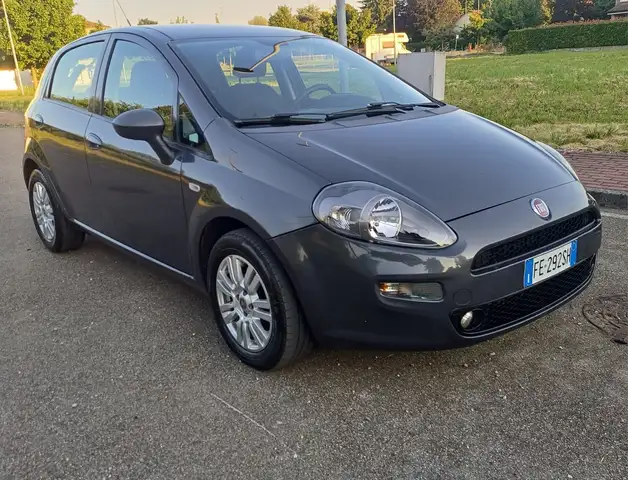 Fiat Punto Punto III 2012 5p 1.3 mjt Lounge s