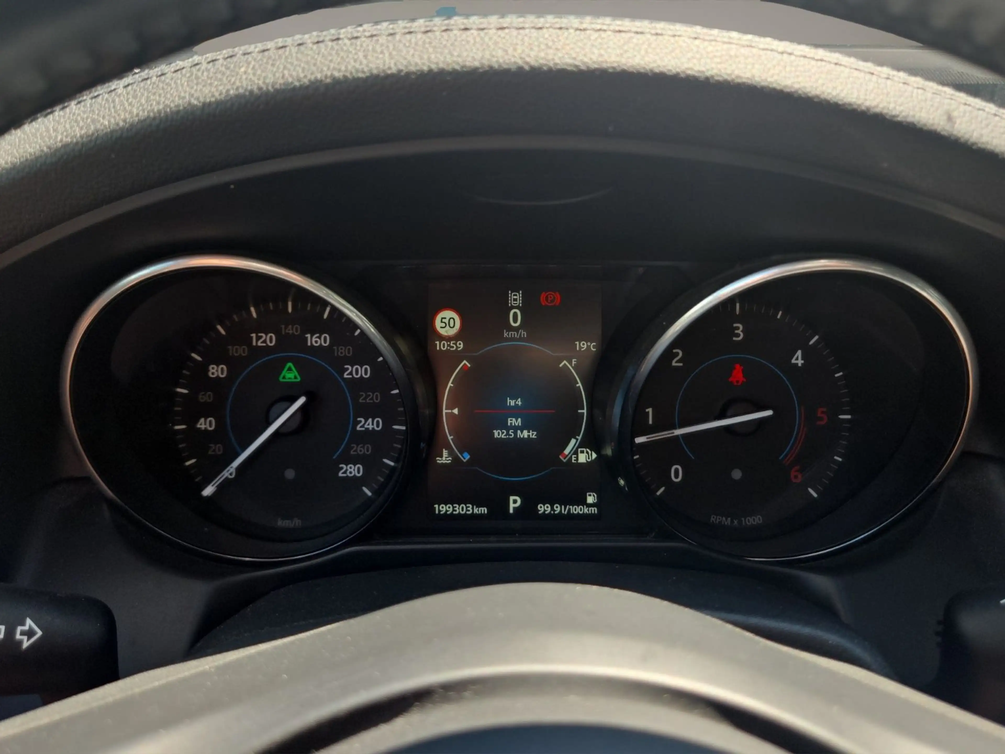 Jaguar XF Prestige 2.0D Leder/e-Sitze/Kamera+PDC/HeadUp — photo 13