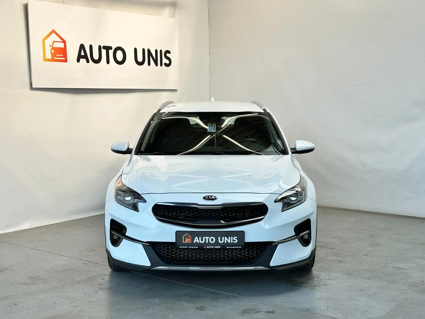 Kia XCeed MHEV Kamera Scheckheft Navi Weiß - 2