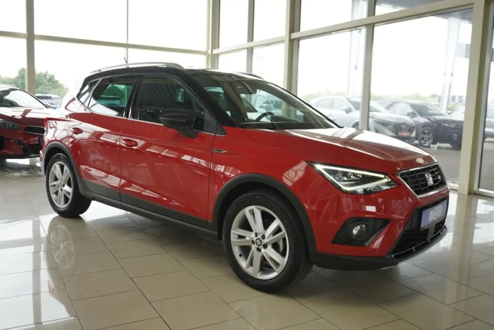 SEAT Arona FR 1,0TSI DSG aAHK/LED/Navi/Temp/Sitzhz. Rot - 1