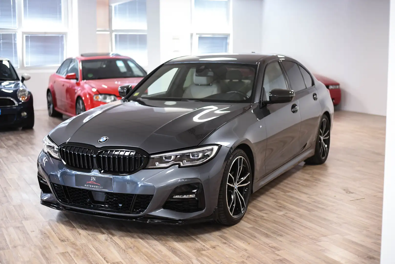 BMW 320 320d mhev 48V Msport auto Gris - 1