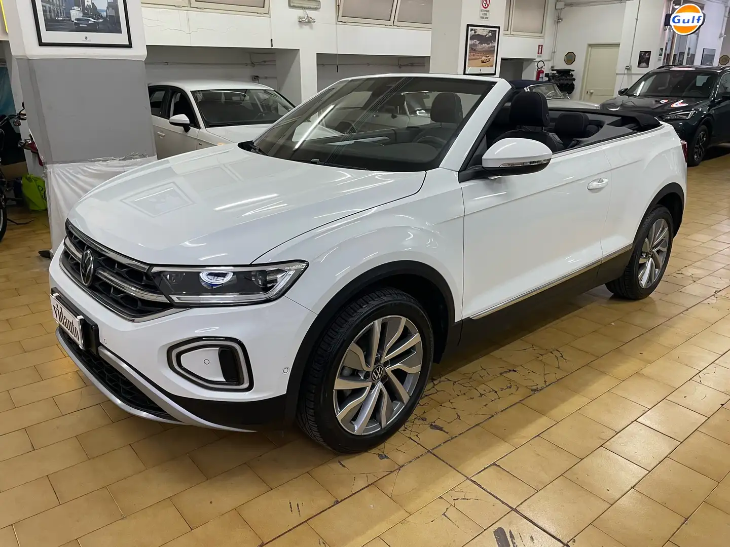 Volkswagen T-Roc Cabriolet 1.0 tsi Style 110cv Bianco - 1