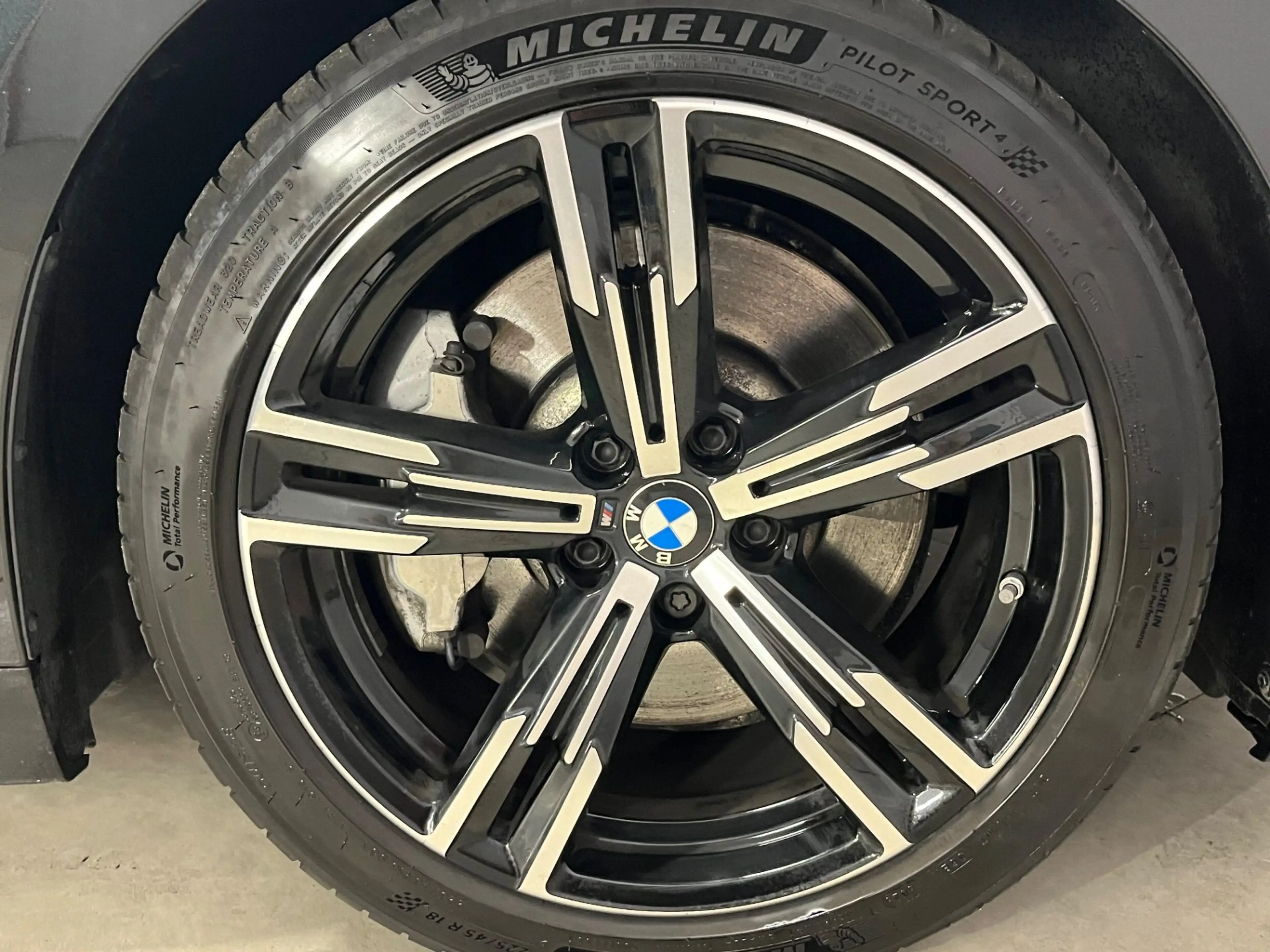BMW 230 i Coupe Aut. ***M-Sport | BMW Live Cockpit Plus*** — photo 8