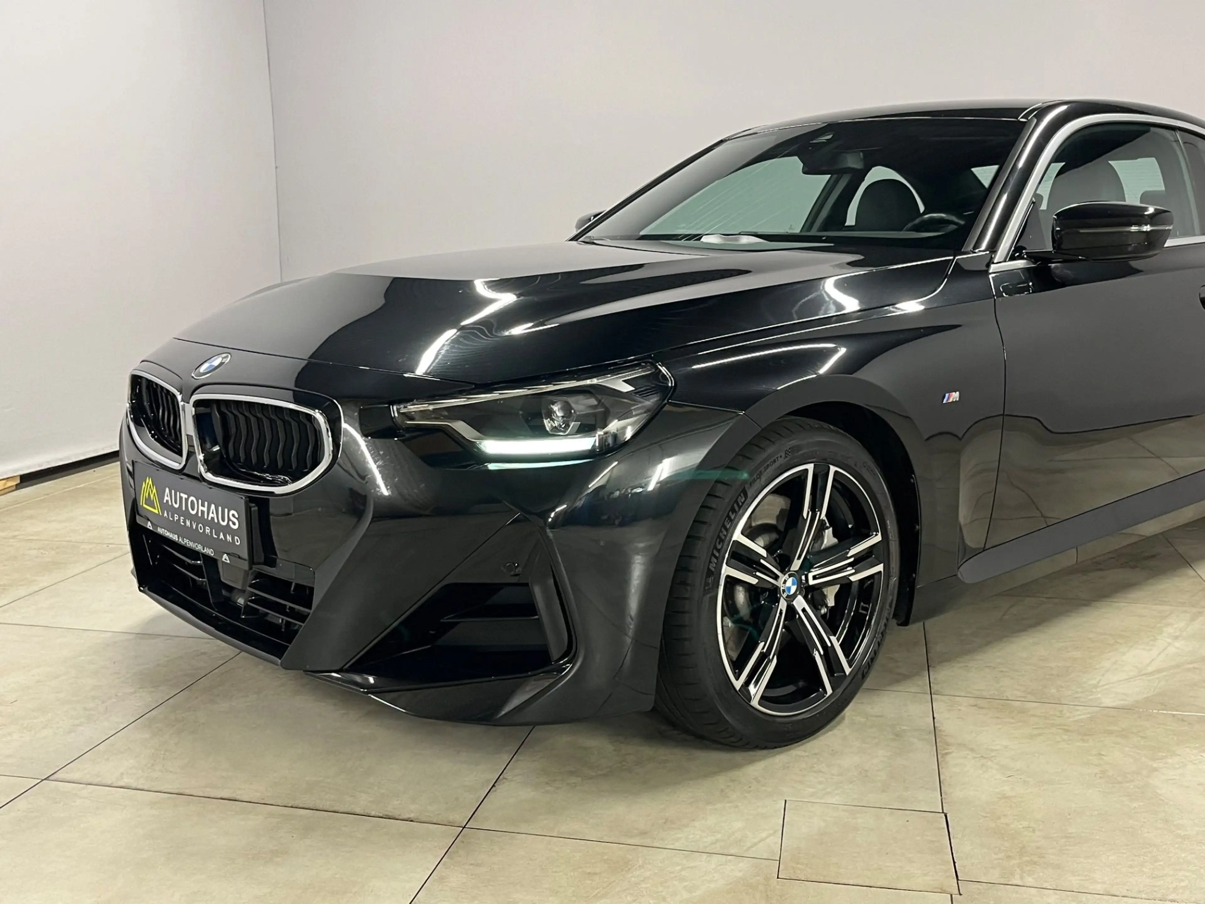 BMW 230 i Coupe Aut. ***M-Sport | BMW Live Cockpit Plus*** — photo 4
