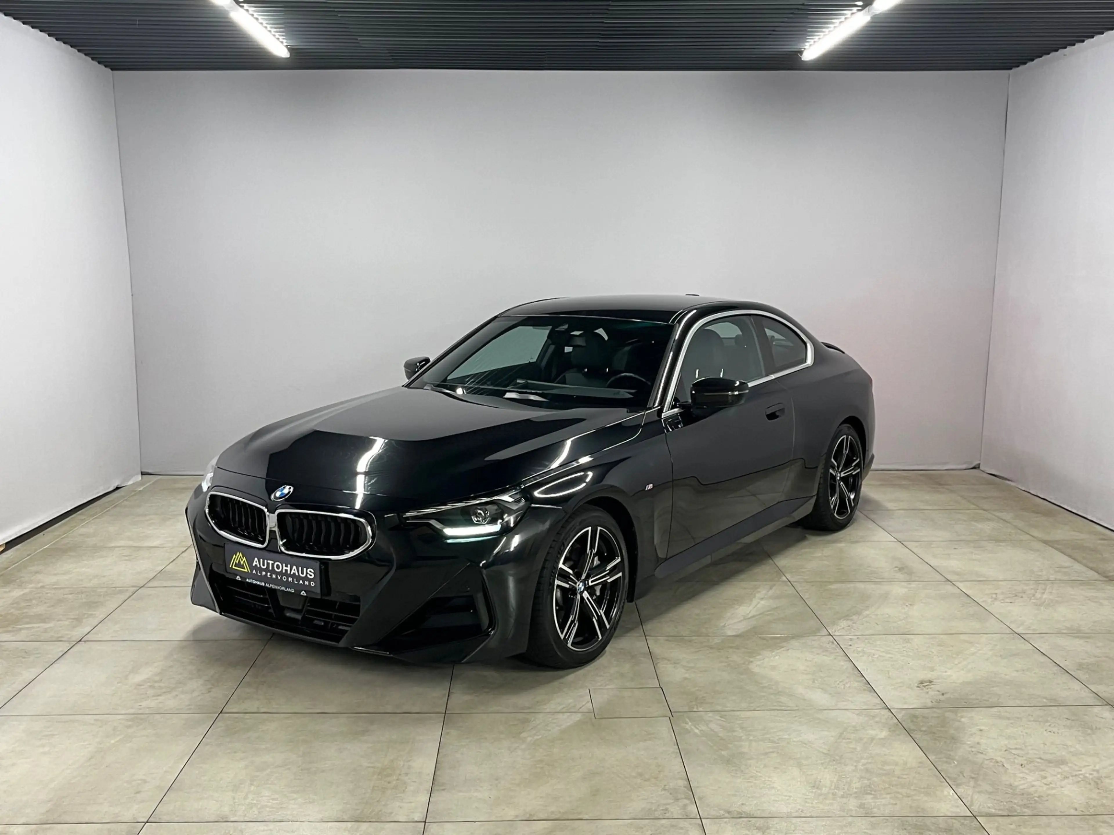 BMW 230 i Coupe Aut. ***M-Sport | BMW Live Cockpit Plus*** — photo 3