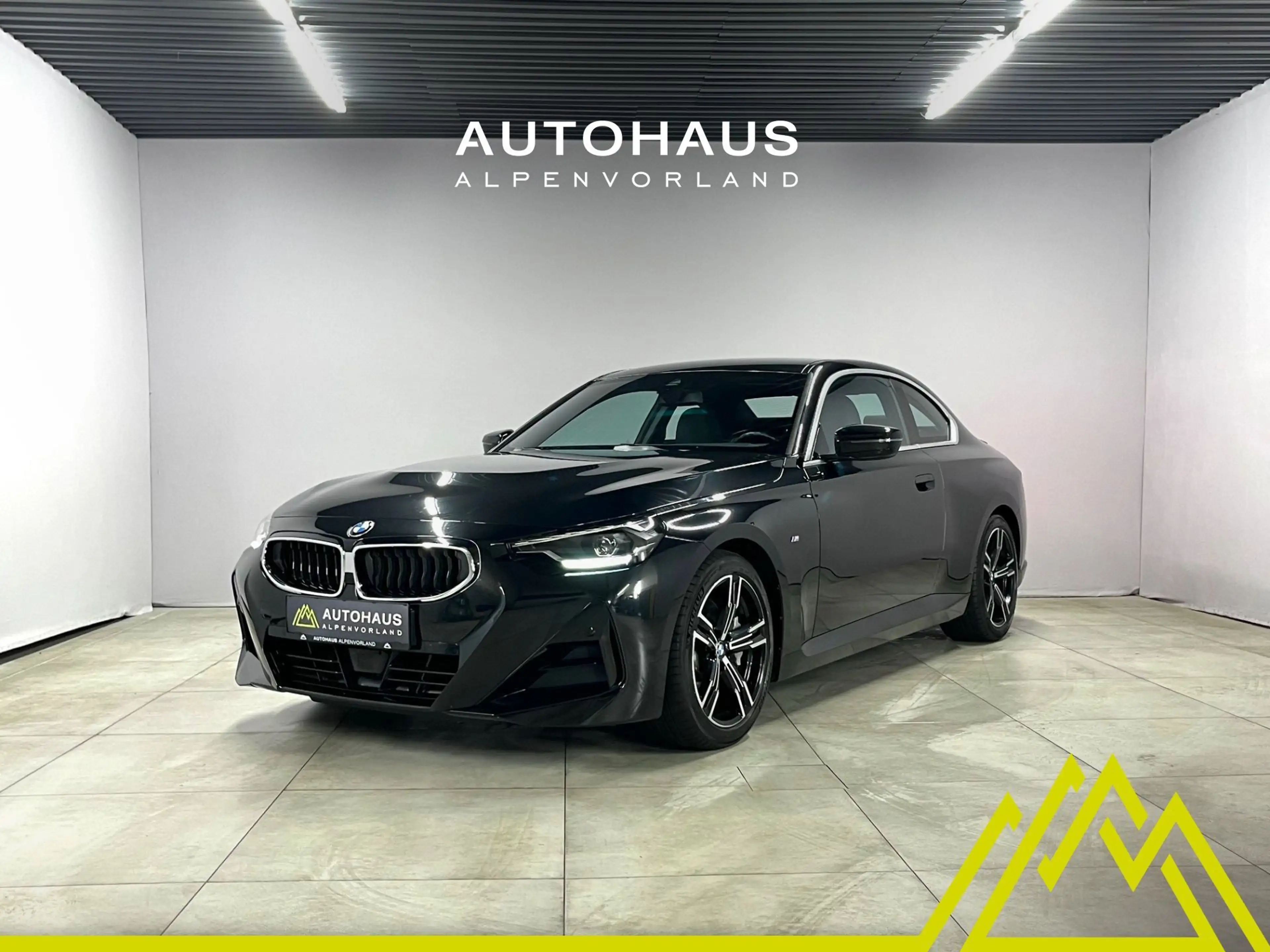 BMW 230 i Coupe Aut. ***M-Sport | BMW Live Cockpit Plus***