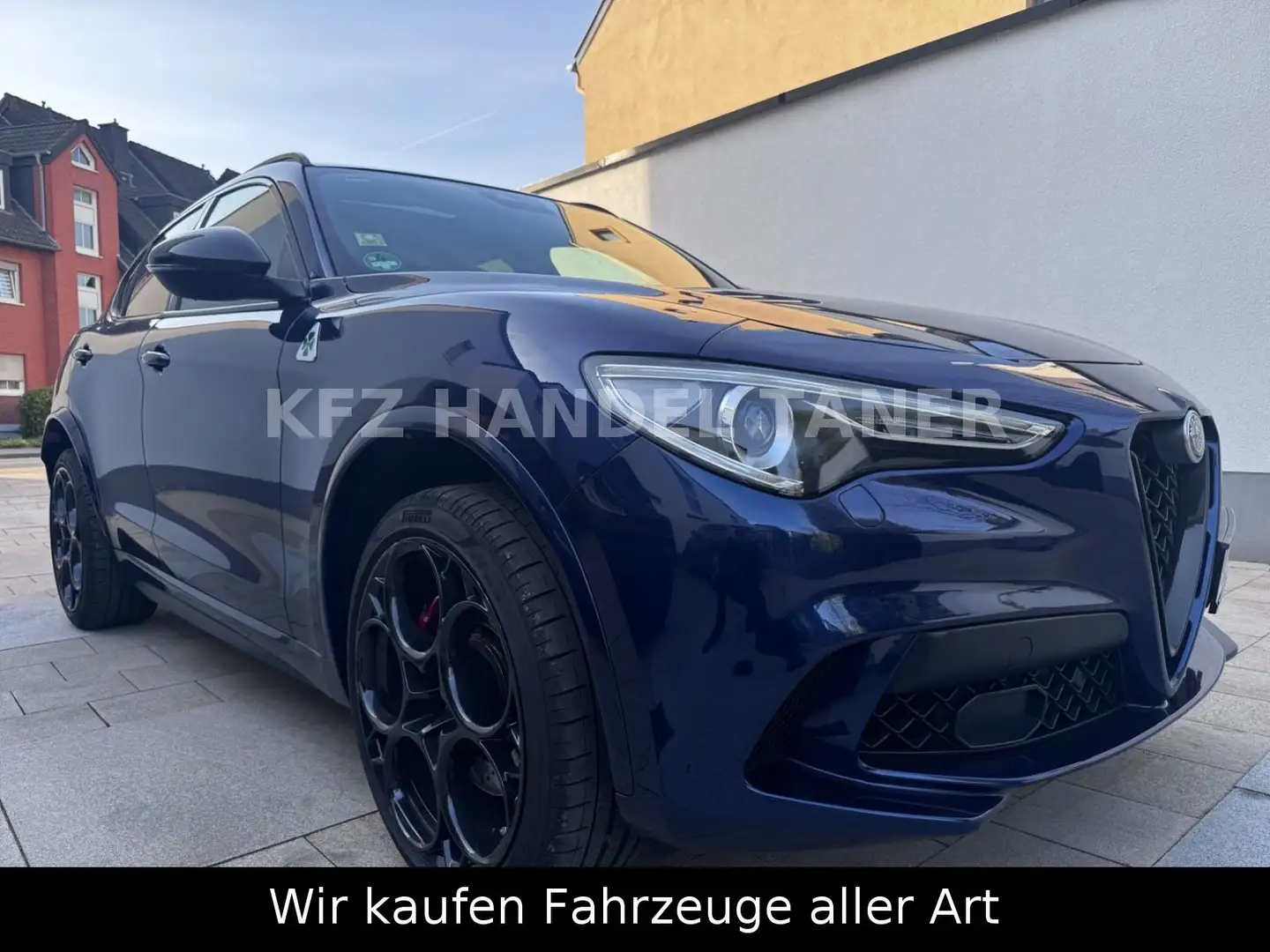 Alfa Romeo Stelvio Quadrifoglio Q4 Blu/Azzurro - 1