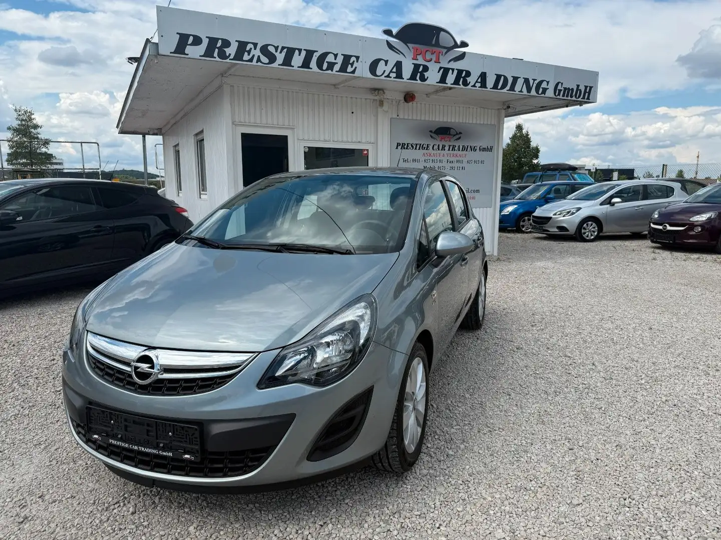Opel Corsa D Active *1.HAND*FAHRRADTRÄGER*KLIMA* Zilver - 1