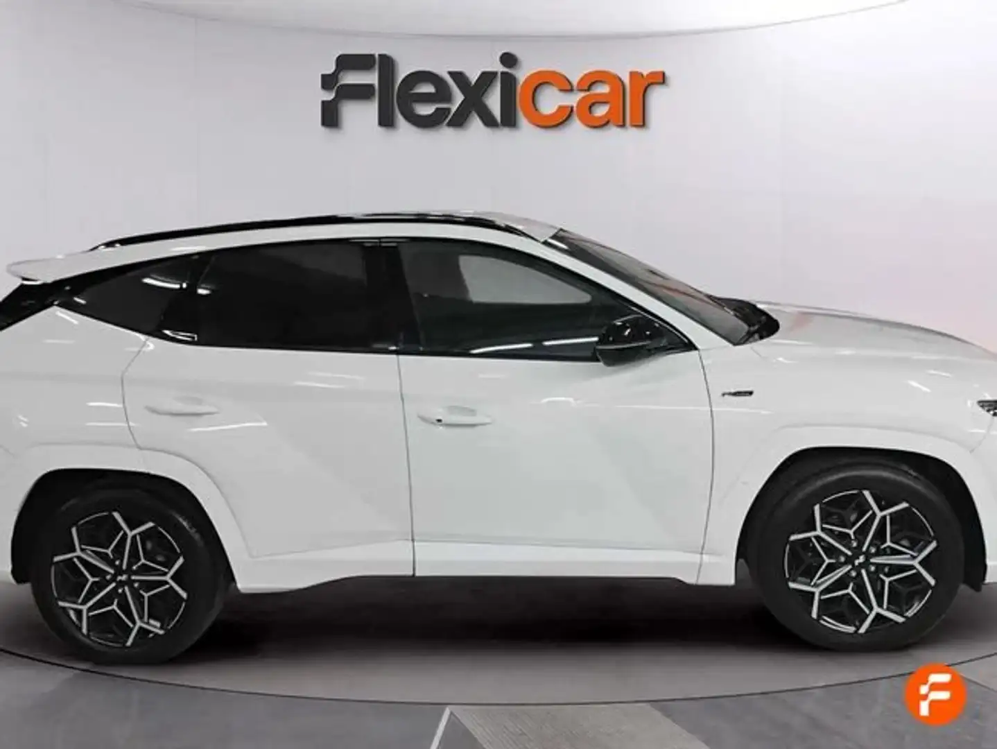 Hyundai TUCSON 1.6 TGDI 110kW (150CV) 48V Maxx Safe Blanco - 2