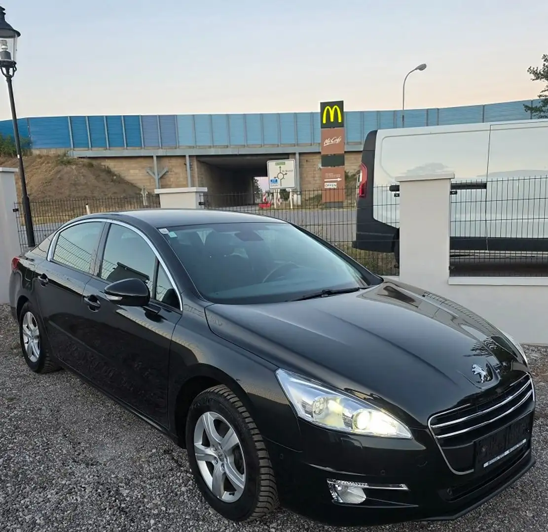 Peugeot 508 508 2,0 HDI Active Schwarz - 2