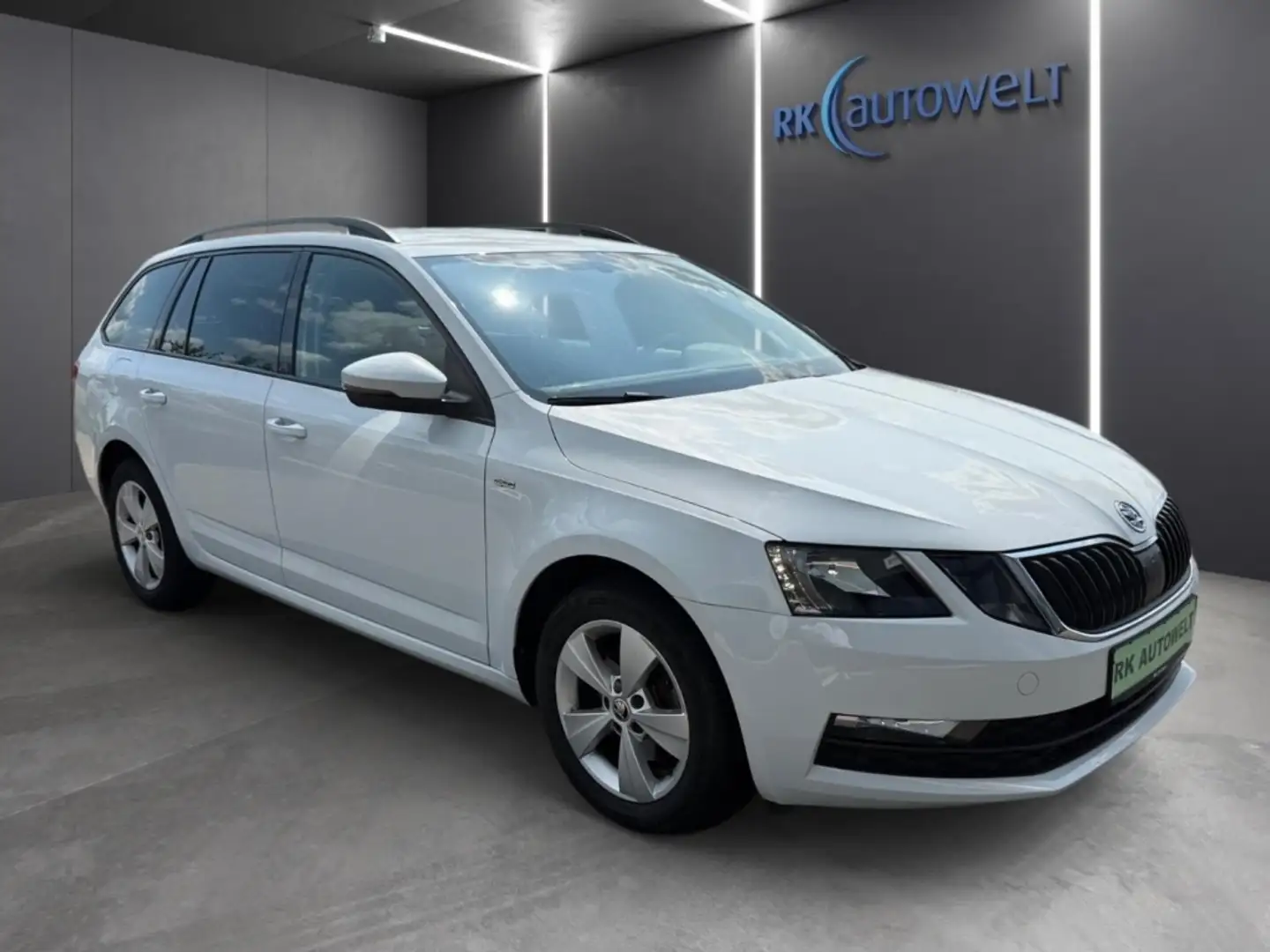 Skoda Octavia Combi Soleil 1.5 TSI ACT EU6d-T Navi PDC Sitzhzg. Blanco - 2