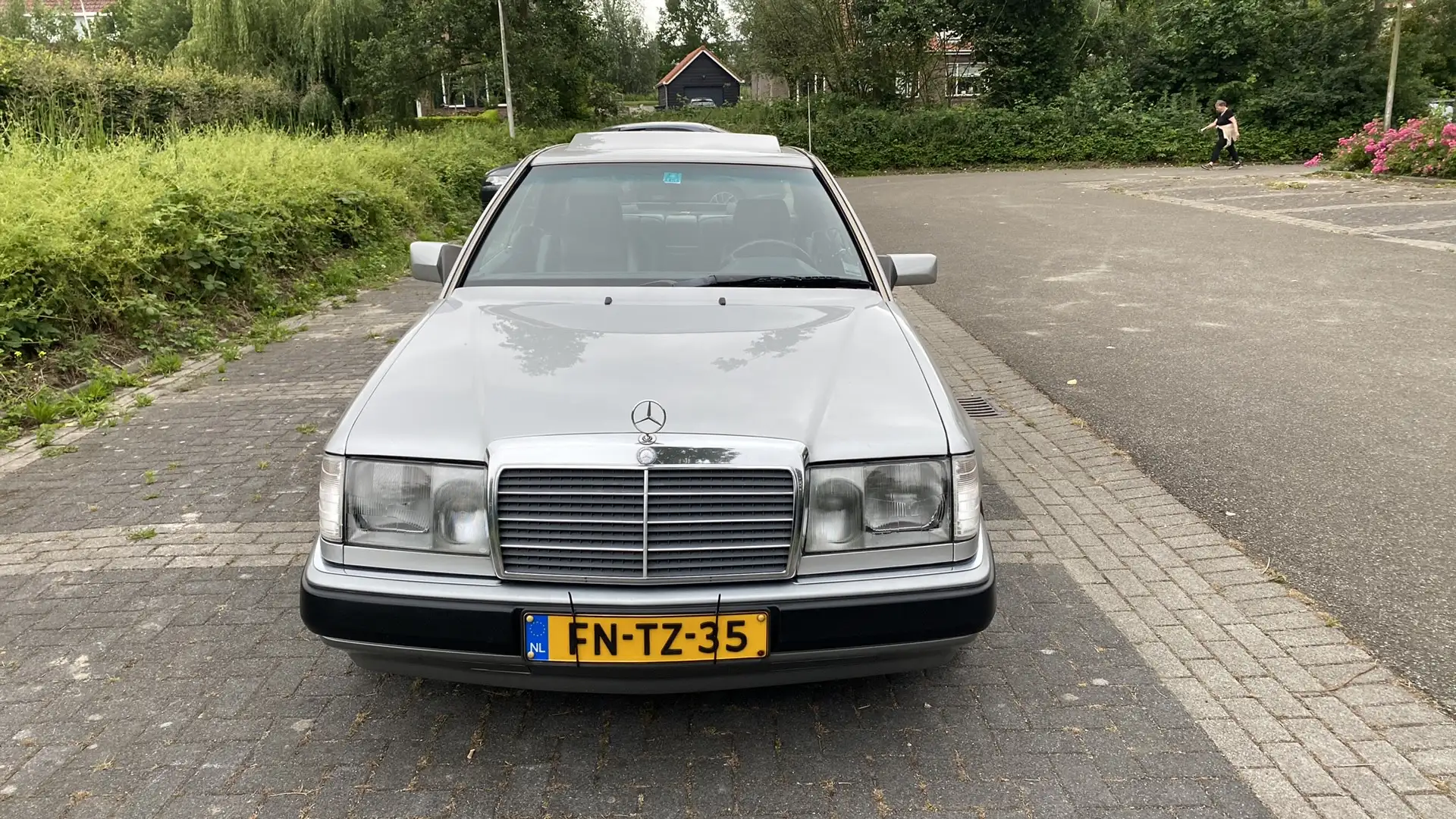 Mercedes-Benz CE 300 Argent - 2